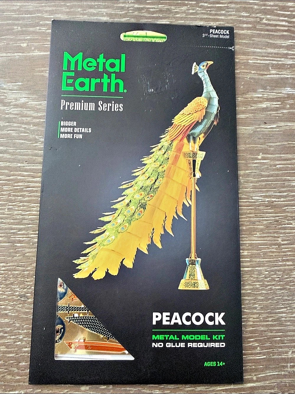 Metal Earth Peacock Metal Model Kit Metal Model Kit Peacock New - Picture 2 of 4